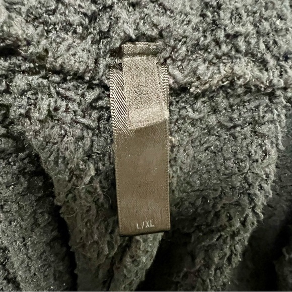 Skims Cozy Knit Boucle Teddy High Waisted Shorts Black Onyx L/XL - Picture 7 of 16